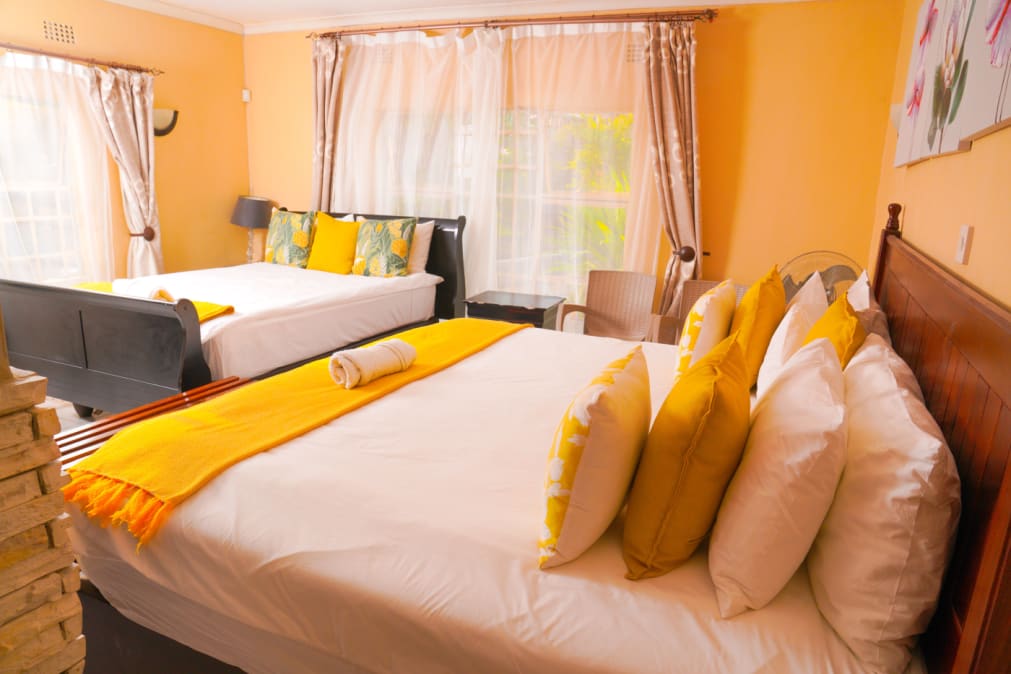 executive-family-room-1.jpg