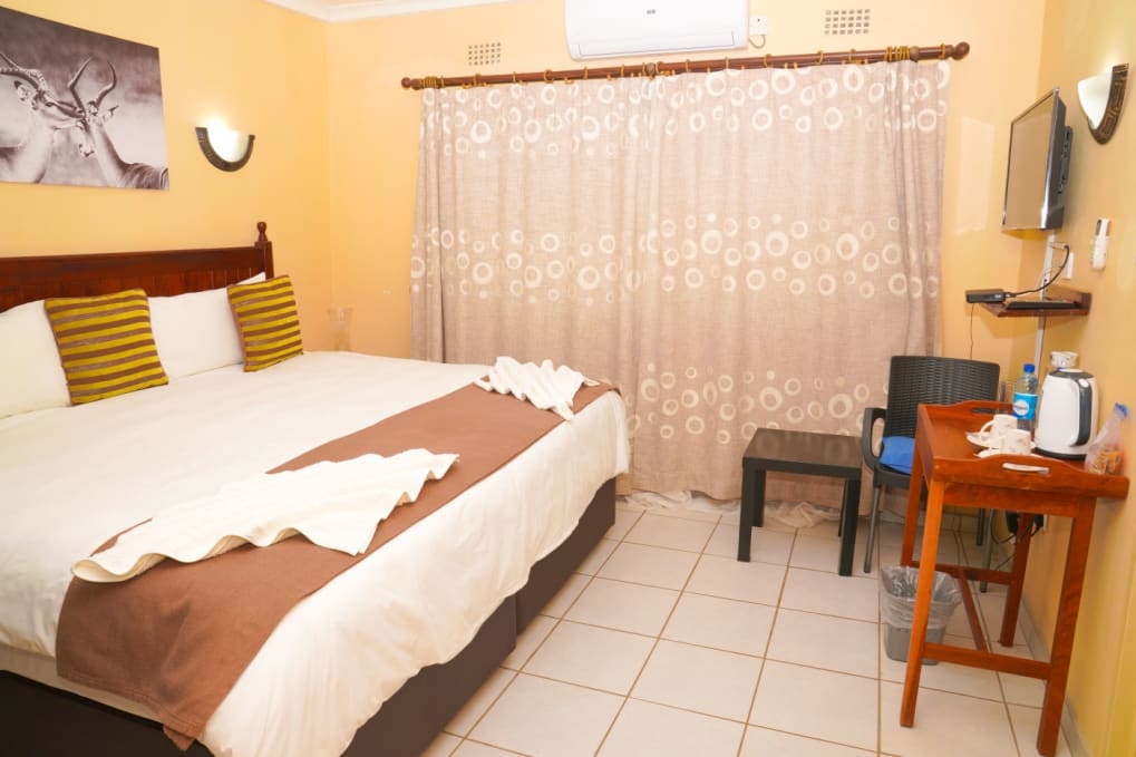 standard-room-7.jpg