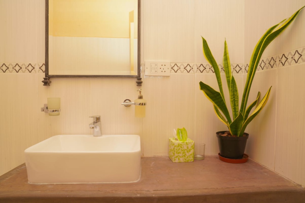 standard-room-8.jpg